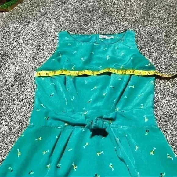 trollied dolly Mod Cloth Size Small Retro Blouse Peplum Martini Glasses - Picture 3 of 8